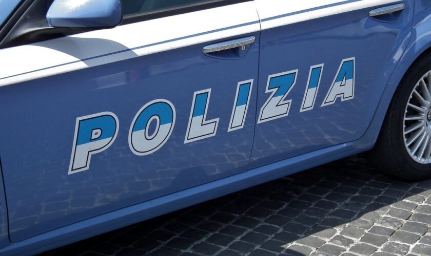 arrestato-per-terrorismo-in-metropolitana-a-milano.-grida-“allah-akbar”-ed-estrae-un-coltello