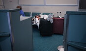 bloccati-dal-maltempo-all’aeroporto-di-lamezia,-notte-da-incubo-per-200-passeggeri