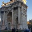 blitz-di-‘ultima-generazione’-a-milano,-imbrattato-l’arco-della-pace