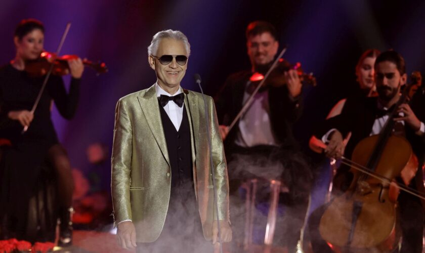 standing-ovation-ai-latin-grammy-per-andrea-bocelli