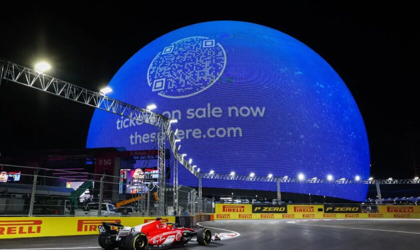 pole-position-per-leclerc-a-las-vegas,-sainz-penalizzato