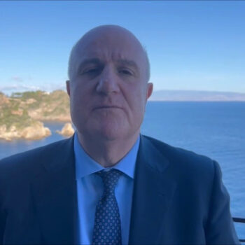 caruso-“opa-centristi-su-forza-italia-e-fallita”
