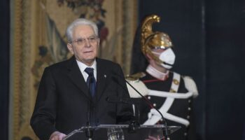 mattarella-“sempre-piu-bimbi-in-fuga-per-guerre,-clima-e-poverta”