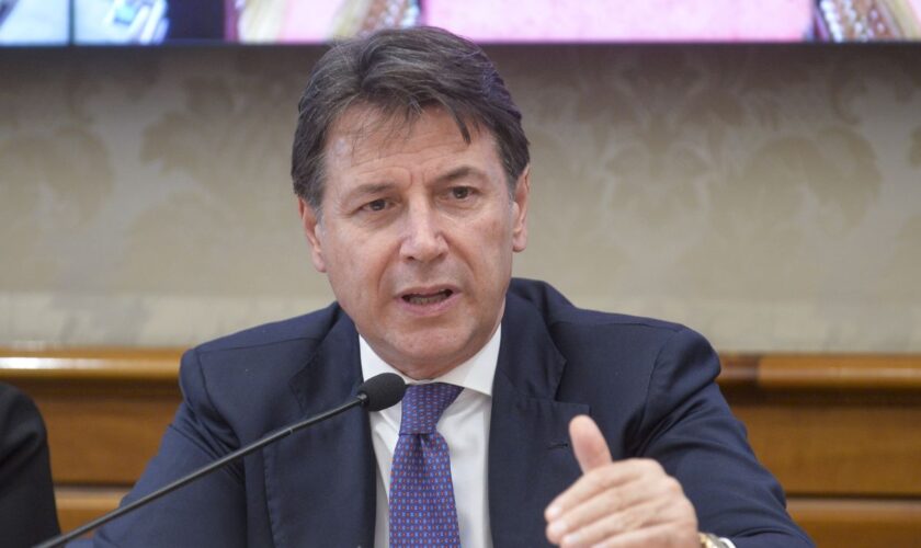 conte-“manovra-di-lacrime-e-sangue,-alla-meloni-e-mancato-il-coraggio”