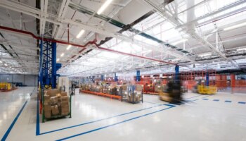 stellantis-inaugura-il-suo-primo-hub-di-economia-circolare-a-torino