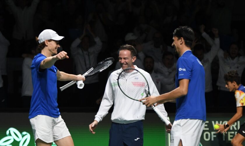 italia-in-finale-di-coppa-davis-dopo-25-anni,-serbia-battuta-2-1