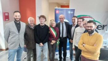 toscana,-inaugurato-a-pieve-a-nievole-il-punto-digitale-facile