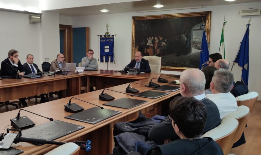 energia-e-rifiuti,-la-regione-basilicata-aggiorna-le-strategie-d’intervento