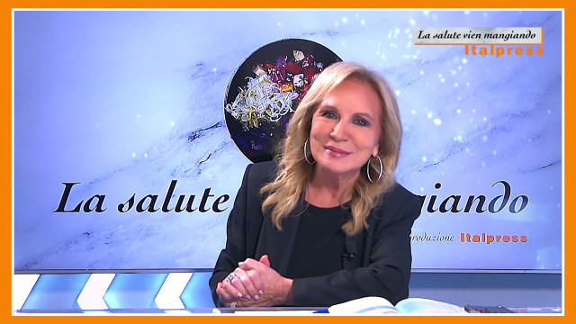 la-salute-vien-mangiando-–-insalatina-super-food-dalle-mille-proprieta