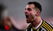 la-juventus-vince-2-1-a-monza-e-(per-ora)-e-prima-in-classifica