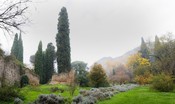 giardino-di-ninfa,-il-tempo-sospeso tra-autunno-e-inverno:-apertura-straordinaria-l’8-dicembre