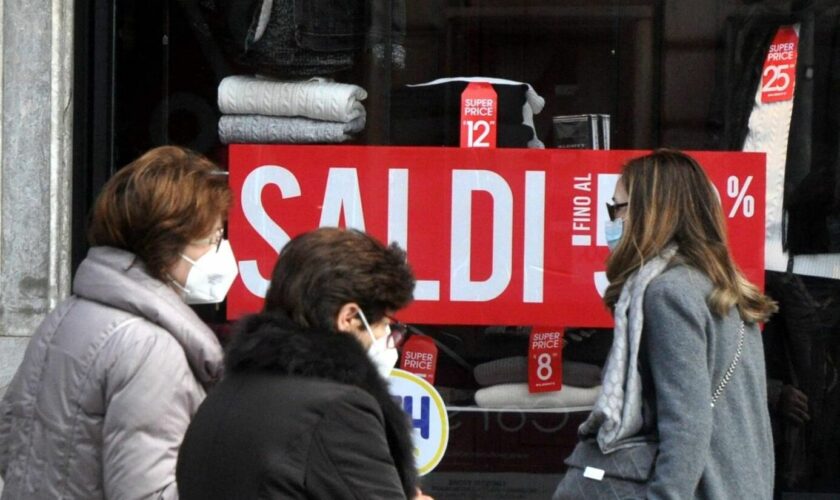 in-sicilia-saldi-invernali-dal-5-gennaio,-tamajo-“in-linea-con-date-nazionali”