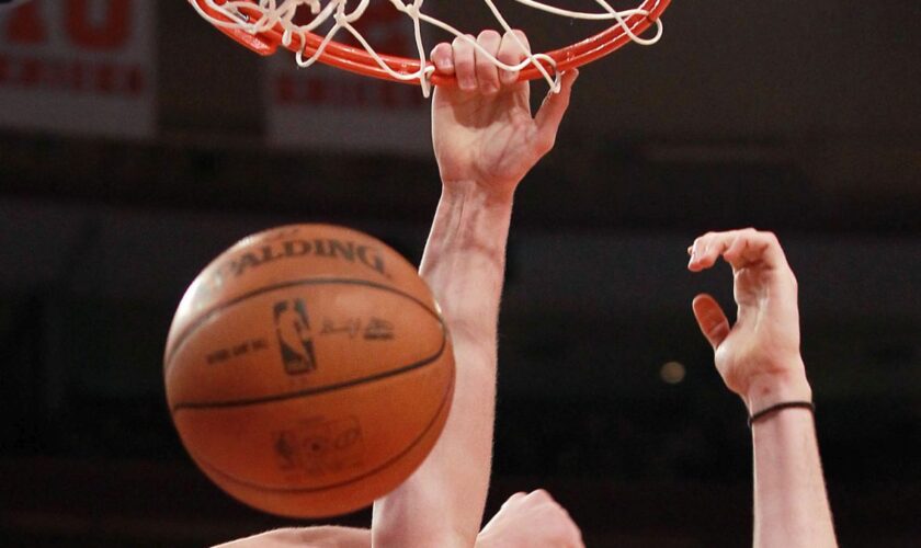 indiana-pacers-e-new-orleans-pelicans-in-semifinale-nba-cup