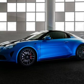 alpine-presenta-la-gamma-a110-per-il-2024