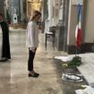 metsola-depone-corona-di-fiori-su-tomba-falcone-a-palermo