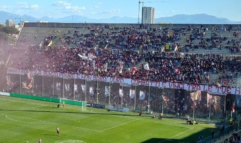 salernitana-–-team-altamura,-la-squadra-di-cosmi-la-rimonta:-2-1