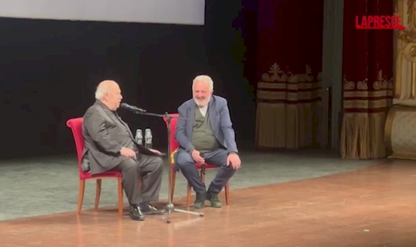 il-bif&st-festeggia-lino-banfi-al-petruzzelli