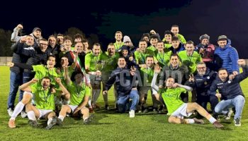basta-un-gol-di-parachini,-la-castellettese-alza-la-coppa