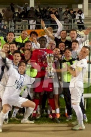 la-grande-sera-della-mergozzese-vale-il-trionfo-in-coppa