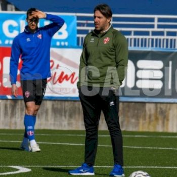 novara-fc,-dossena-“spalle-larghe-e-testa-alta”