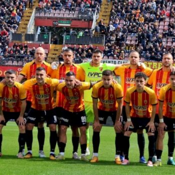 benevento-cosenza-1-1,-la-strega-getta-al-vento-la-vittoria