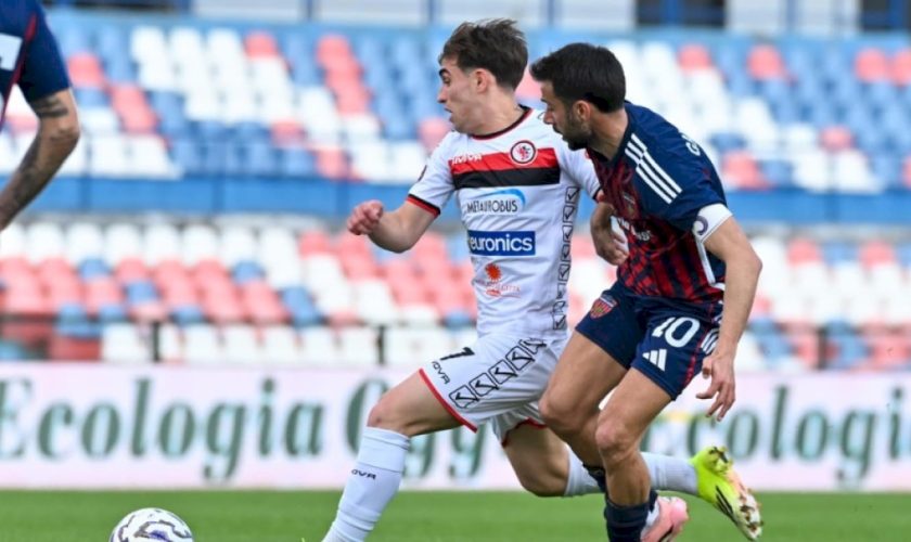 il-foggia-tiene-testa,-ma-non-basta:-ko-a-cosenza