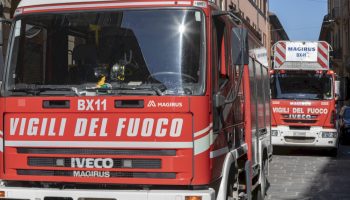 roma,-incendio-ed-esplosione-in-appartamento-a-garbatella:-residenti-evacuati