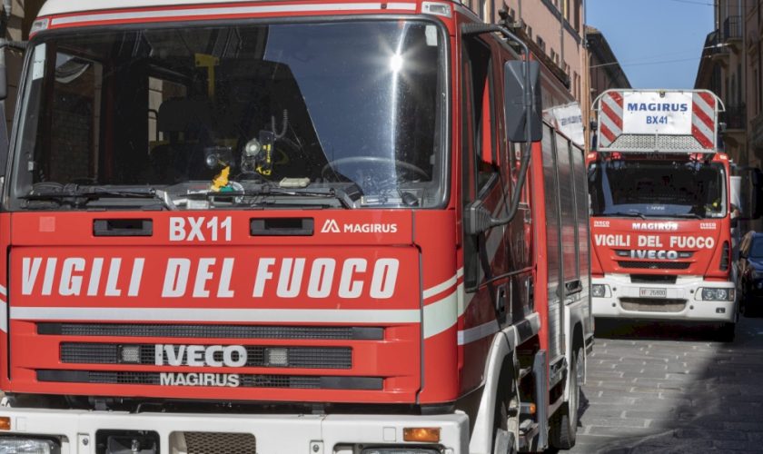 roma,-incendio-ed-esplosione-in-appartamento-a-garbatella:-residenti-evacuati