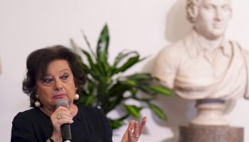 matone-(lega):-“domani-a-manifestazione-senza-bandiere-pace,-le-brucerei”