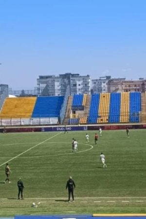 giugliano-benevento-1-1,-3-punti-sfumati-all’ultimo-minuto