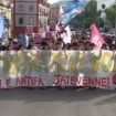 napoli,-tensione-al-corteo-contro-l’ininziativa-sulla-remigrazione:-getti-d’acqua-contro-la-polizia
