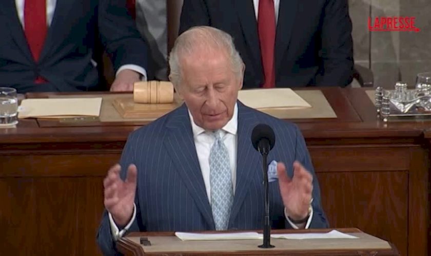 re-carlo-iii-al-congresso-usa:-“tempi-di-grande-incertezza,-sfide-sono-immense”