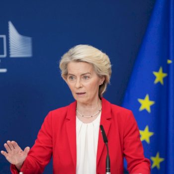 iran,-von-der-leyen-a-trump:-“teheran-non-deve-avere-l’arma-nucleare”