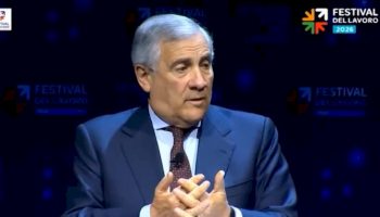 tajani:-“se-facciamo-piu-figli-possiamo-ridurre-il-numero-di-migranti-regolari”