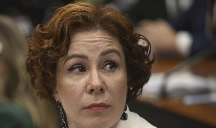no-all’estradizione-in-brasile-di-carla-zambelli:-scarcerata-l’ex-deputata
