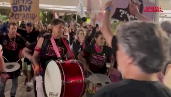 tel-aviv,-centinaia-in-piazza-contro-il-governo