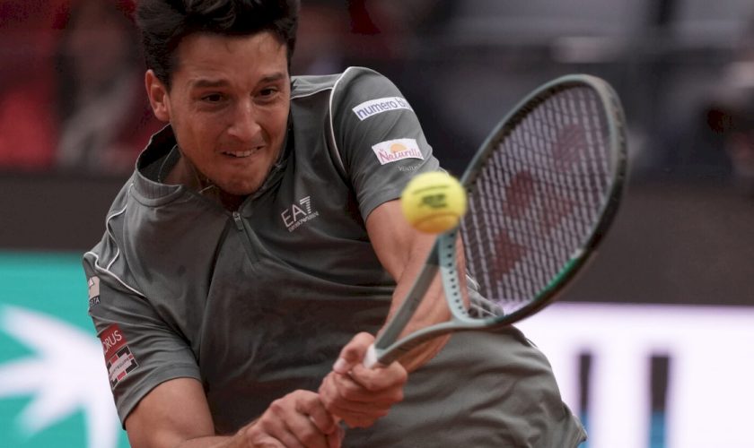 roland-garros-2026,-darderi-fuori-al-secondo-turno-contro-comesana:-avanzano-berrettini-e-arnaldi