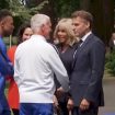 macron-in-visita-alla-nazionale-francese-prima-della-partenza-per-il-mondiale