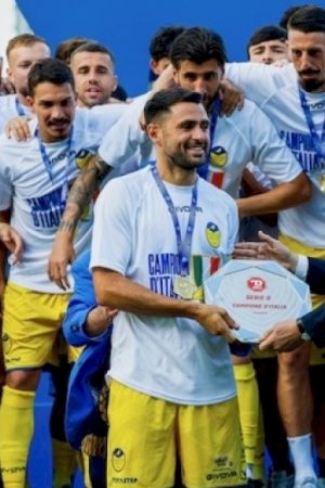 serie-d,-la-scafatese-e-campione-d’italia:-6-0-al-vado