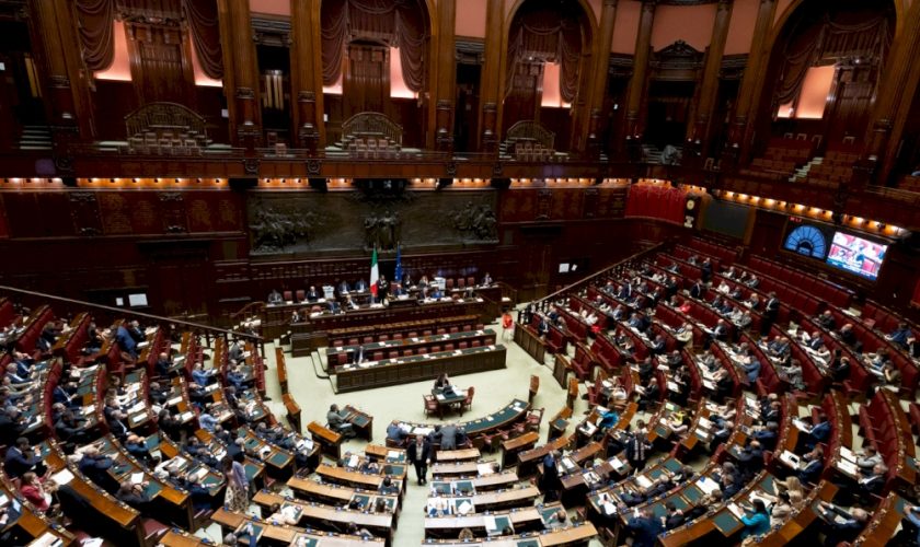 legge-elettorale,-approdo-in-aula-tra-le-polemiche:-dal-pd-a-vannacci-bufera-sulle-preferenze