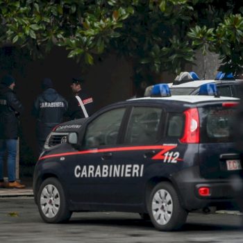 ivrea,-tenta-di-dare-fuoco-alla-compagna:-47enne-arrestato-per-tentato-omicidio