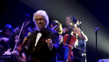 peppino-di-capri,-la-carriera-dell’artista-tra-sanremo,-‘champagne’-e-sessant’anni-di-successi