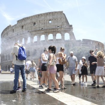 caldo:-addio-ai-bollini-verdi,-arriva-la-nuova-ondata-di-afa