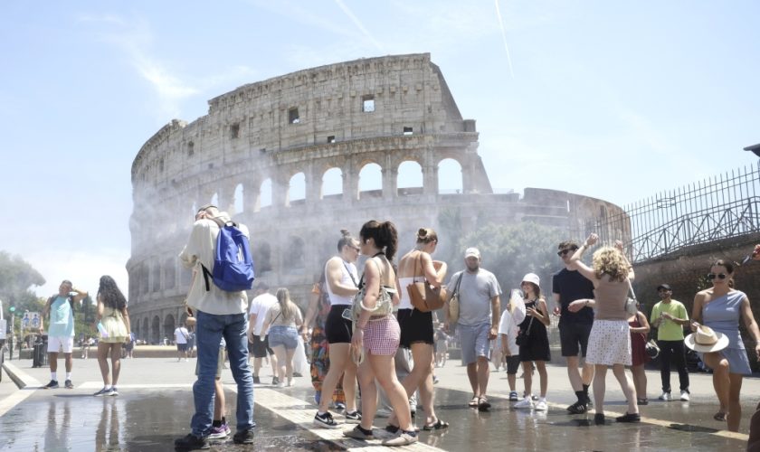 caldo:-addio-ai-bollini-verdi,-arriva-la-nuova-ondata-di-afa