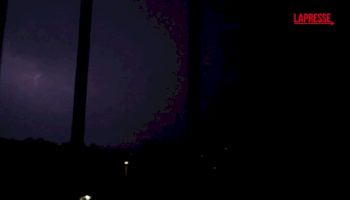 croazia,-tempesta-colpisce-spalato:-fulmini-illuminano-la-notte
