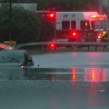 usa,-violento-acquazzone-sullo-stato-di-new-york:-strade-allagate-e-auto-sommerse