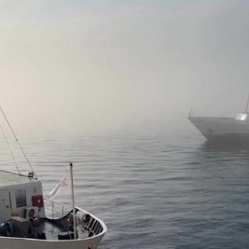 turchia,-fitta-nebbia-a-istanbul:-sul-bosforo-parzialmente-sospesi-i-traghetti