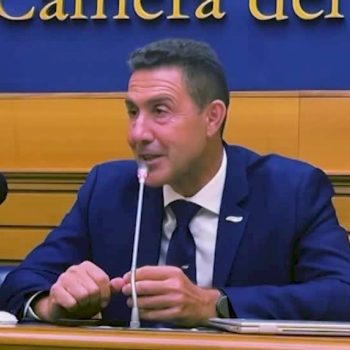 delmastro,-vannacci:-“voteremo-contro-ma-speriamo-renda-disponibili-volontariamente-le-chat”