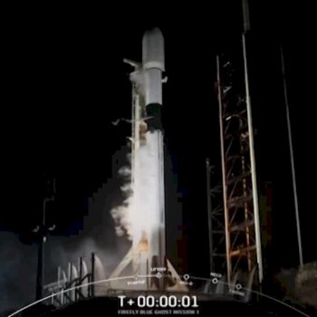 spacex,-scienziati:-“razzo-falcon-9-si-e-schiantato-sulla-luna”