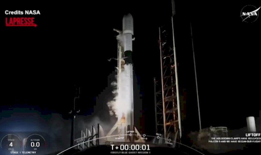 spacex,-scienziati:-“razzo-falcon-9-si-e-schiantato-sulla-luna”